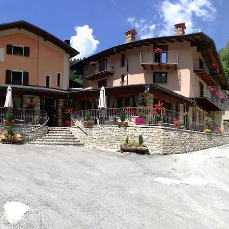 Agriturismo Cornei Da Nadia ξενώνας Collio Εξωτερικό φωτογραφία